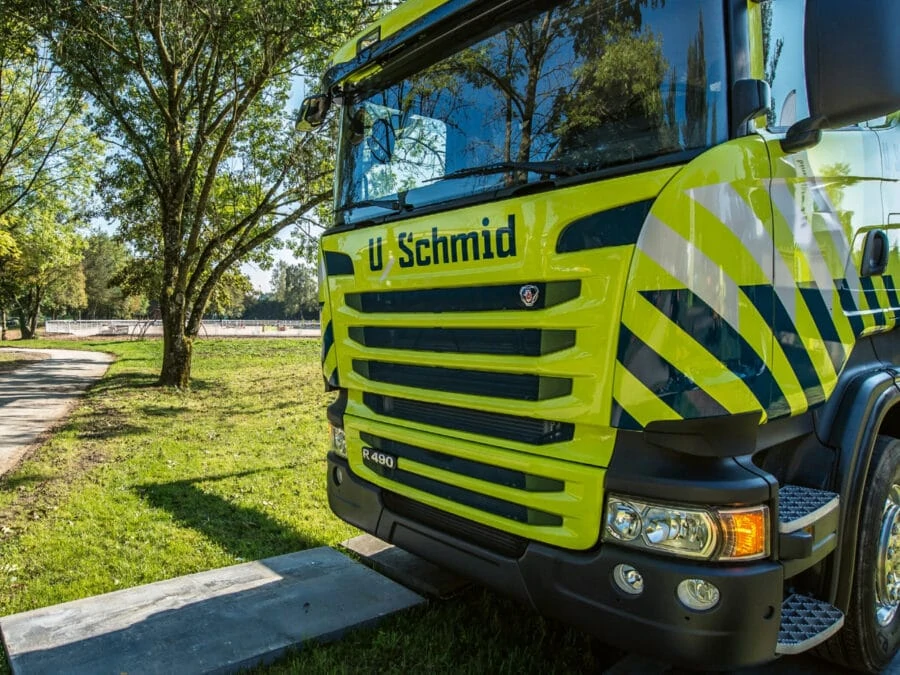 Uschmid AG Lastwagen Beschriftung